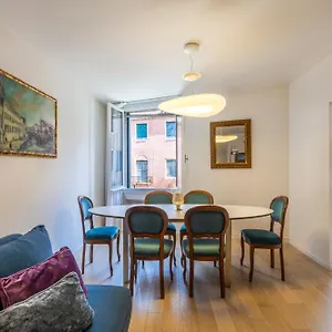 Savoia E Jolanda Venice